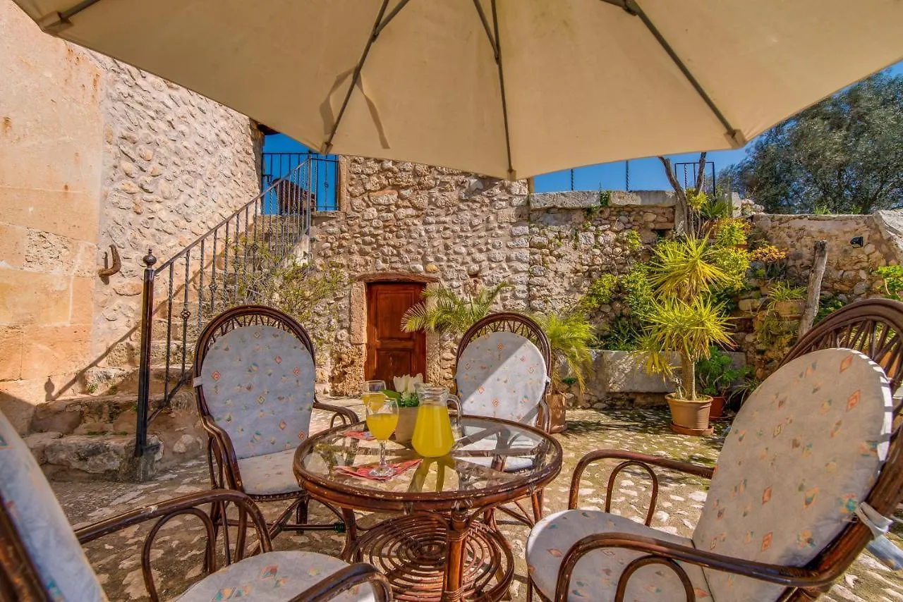 Country house Ses Planes Guest House Buger Spain